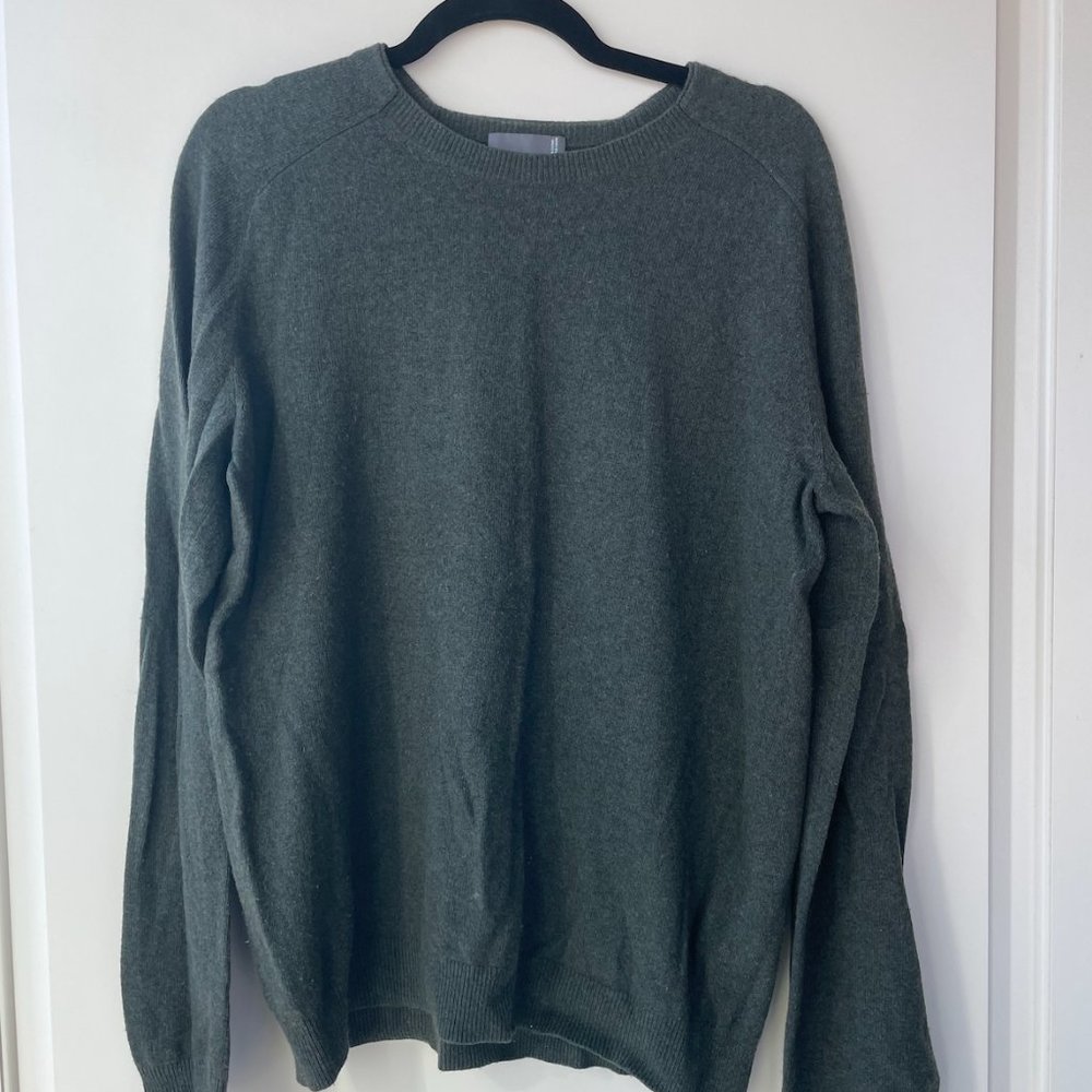 Vince long sleeve sweat shirt